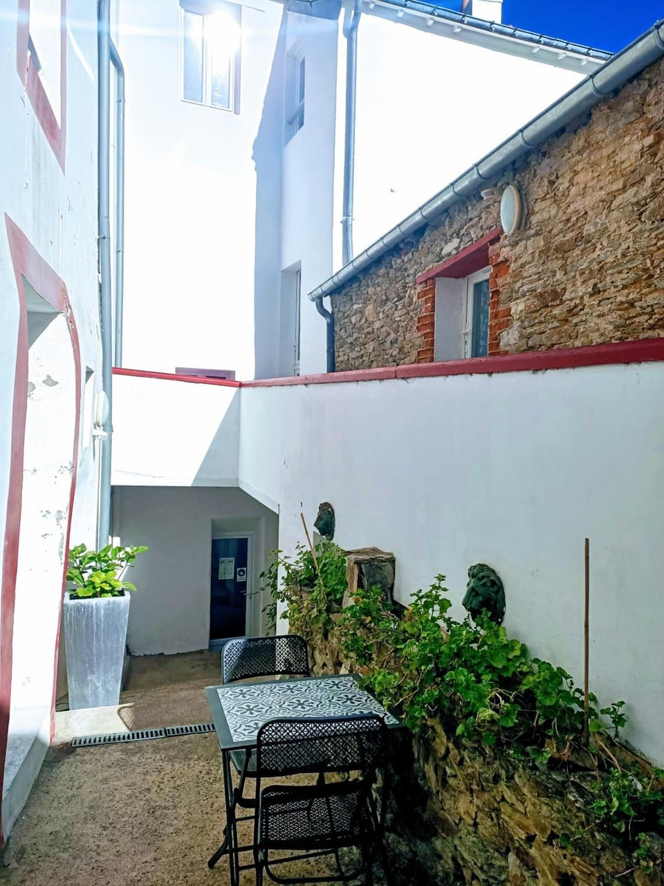 Hotel Saint Amant Hotel in Brittany