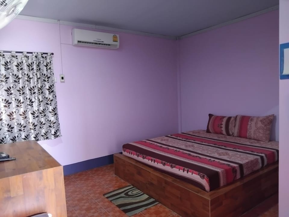 Saran Resort room6 Hostel in Laos