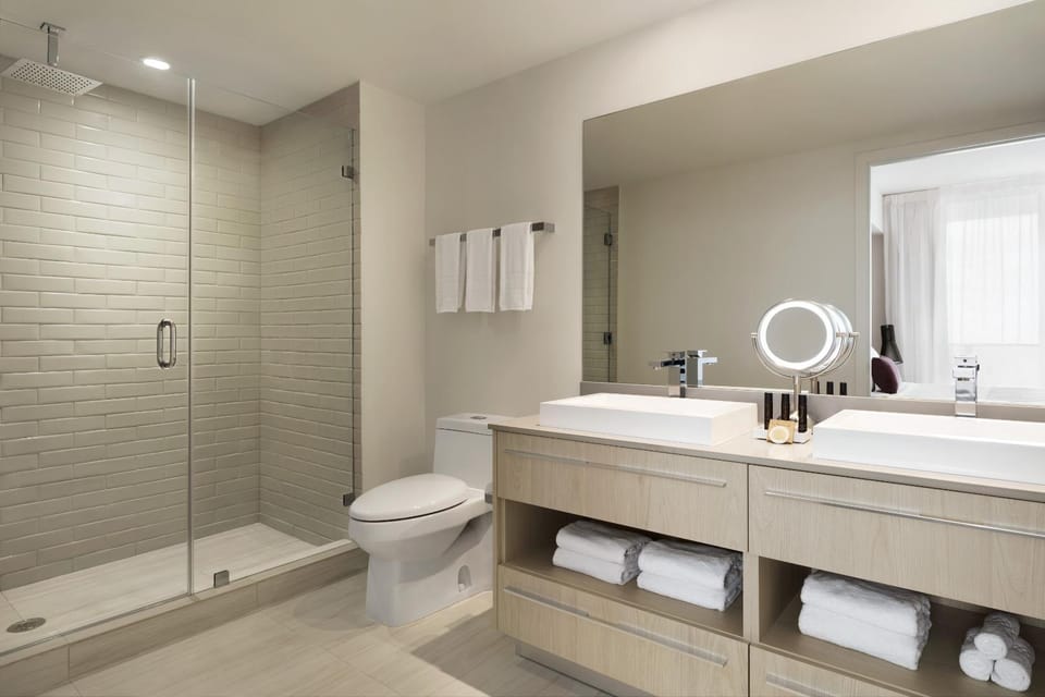 Hyde Beach House Hotel in Hollywood Beach