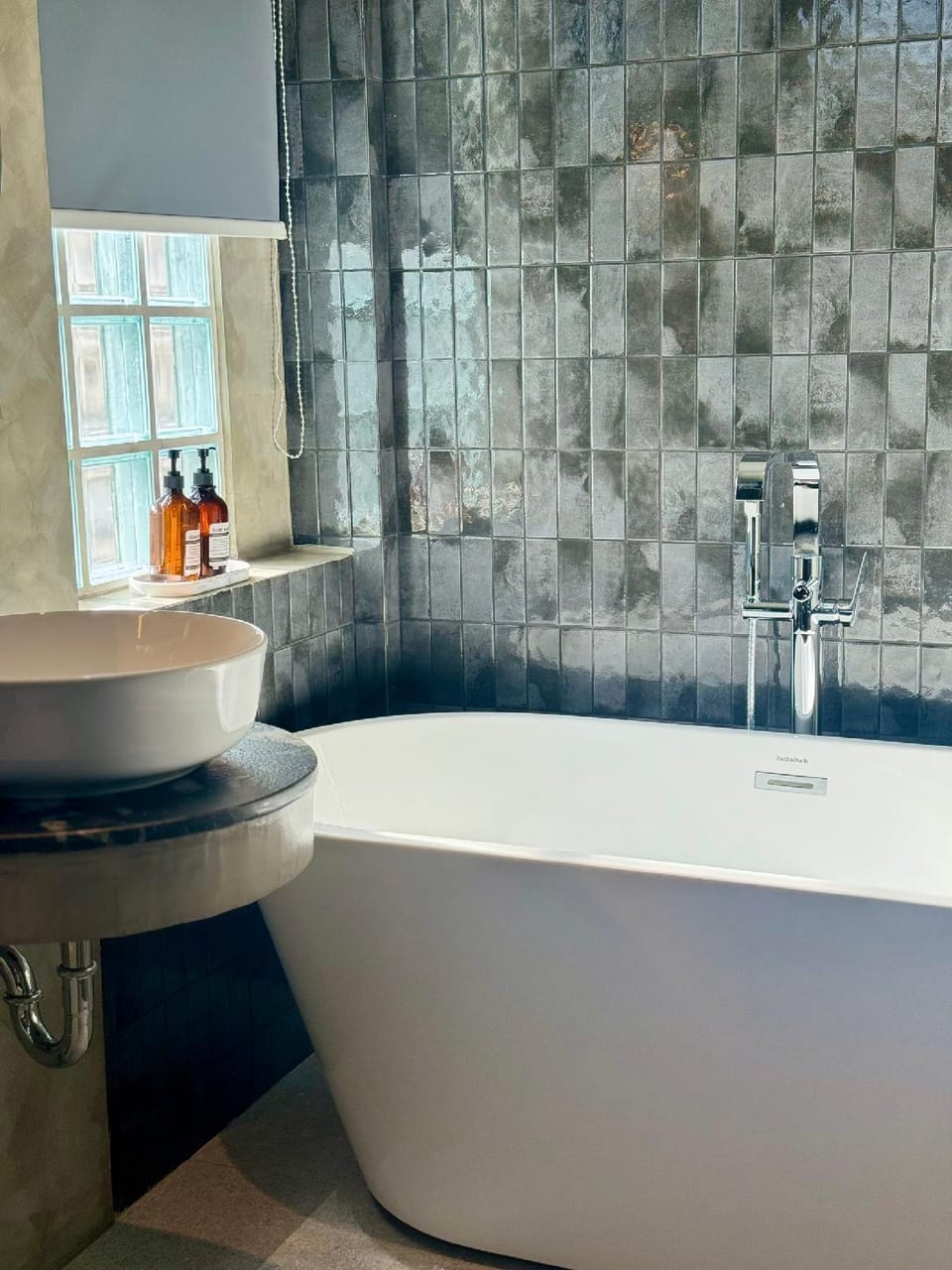 Amenity (Guest room)