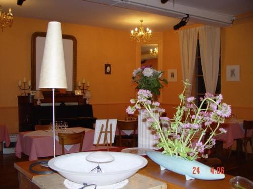Les Epis d'Or Hotel in Bourgogne-Franche-Comté