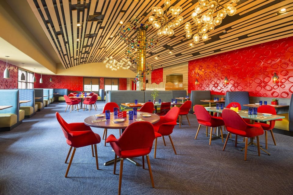 Four Points by Sheraton Chicago O'Hare Airport Hotel in Schiller Park