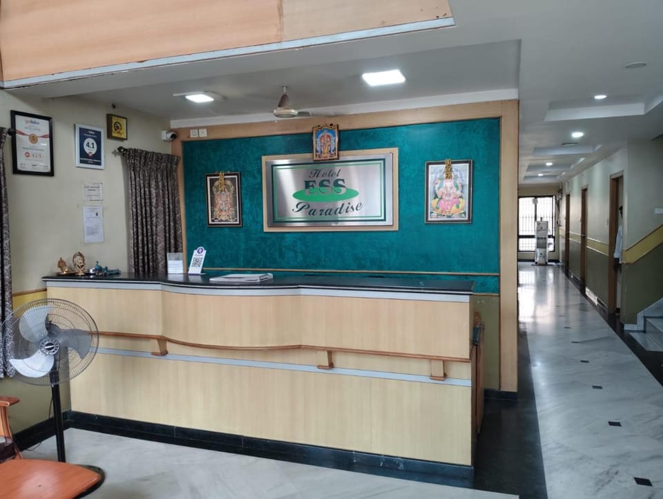 Hotel ESS Paradise Hotel in Coimbatore