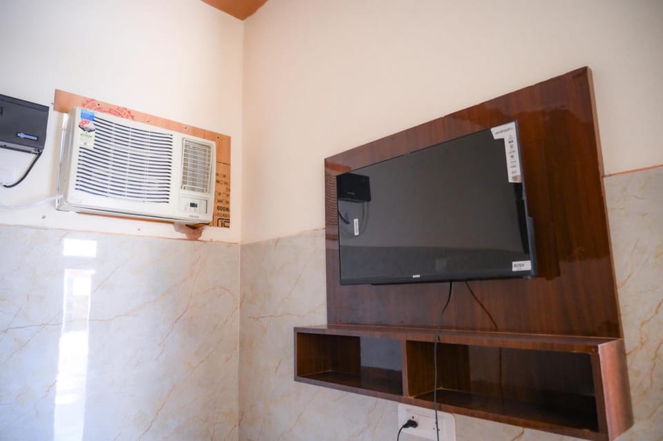 Shubharambh Green's Hotel in Uttar Pradesh