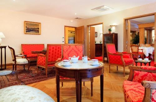 Medicis Home Beaune Hotel in Beaune