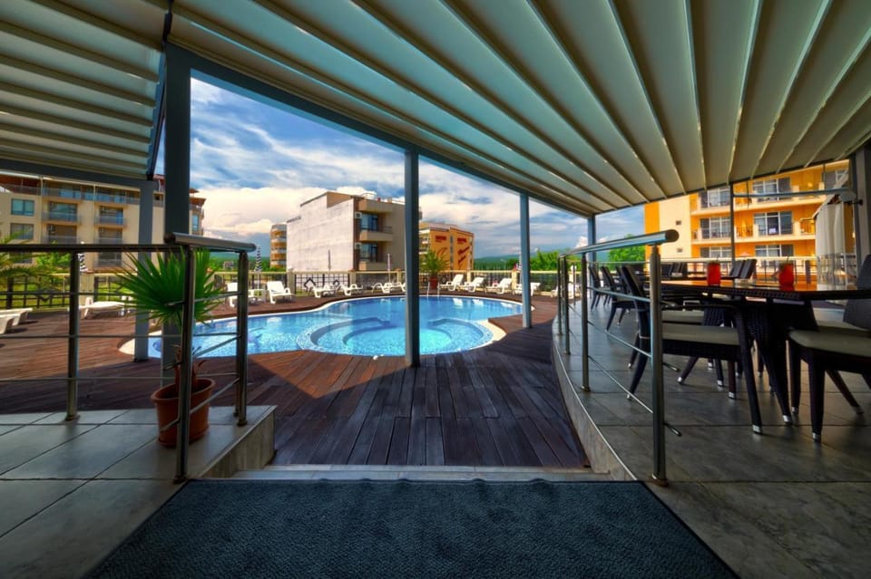 хотел Свети Николаи Приморско Hotel in Burgas Province
