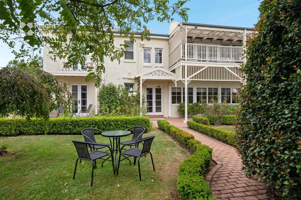 Clydesdale Manor Bed and Breakfast in Tasmania