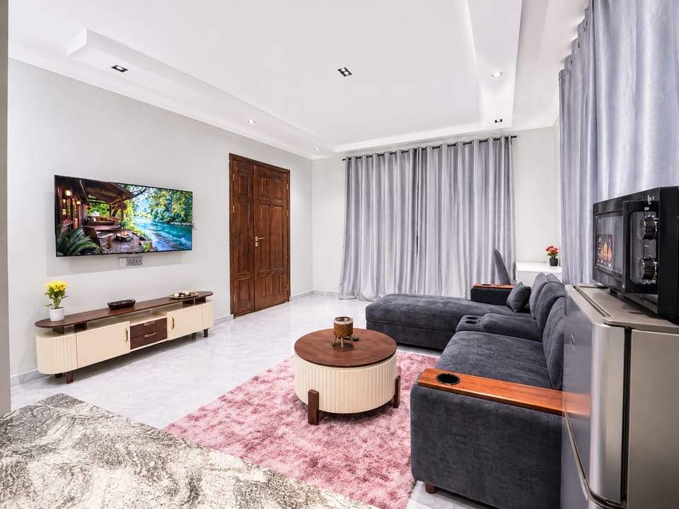Caleb Courts A6 Apartment hotel in Kampala