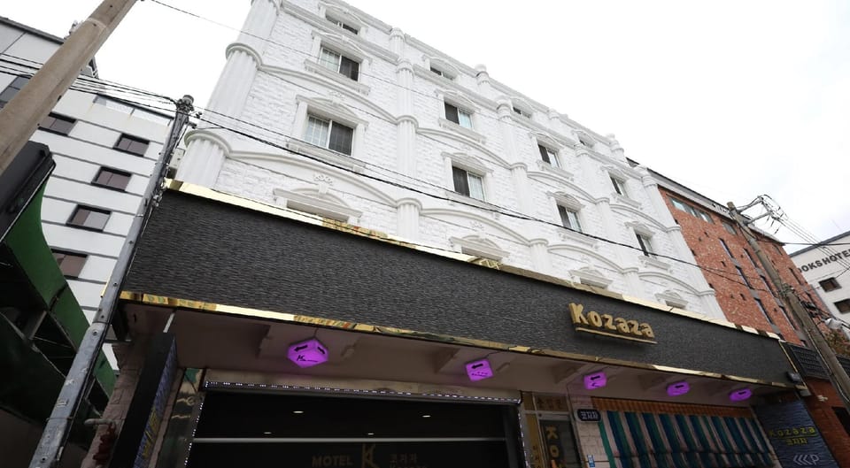 Sinpo Kozaza Motel in South Korea