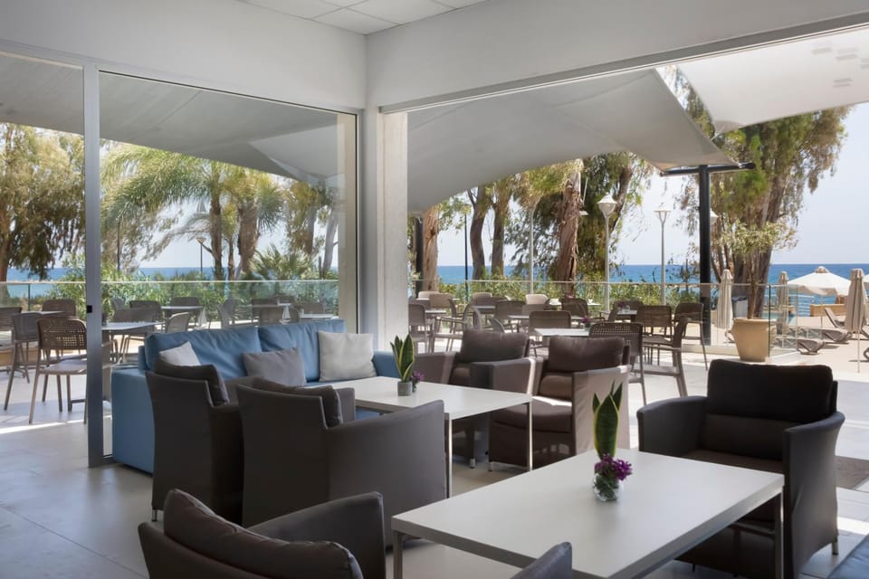 Harmony Bay Hotel Hotel in Germasogeia