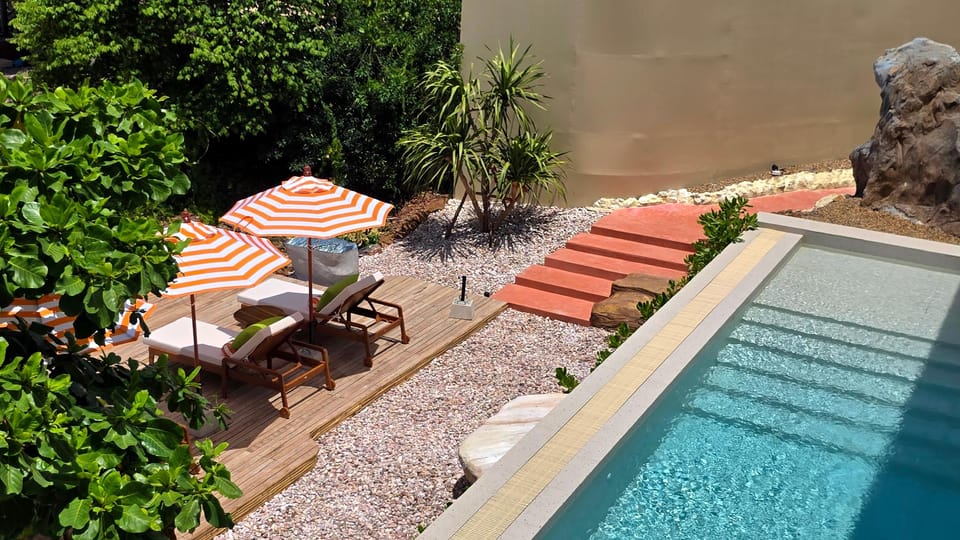 The ISLA, Kohlan (ดิ อิสล่า เกาะล้าน) Resort in Chon Buri Changwat