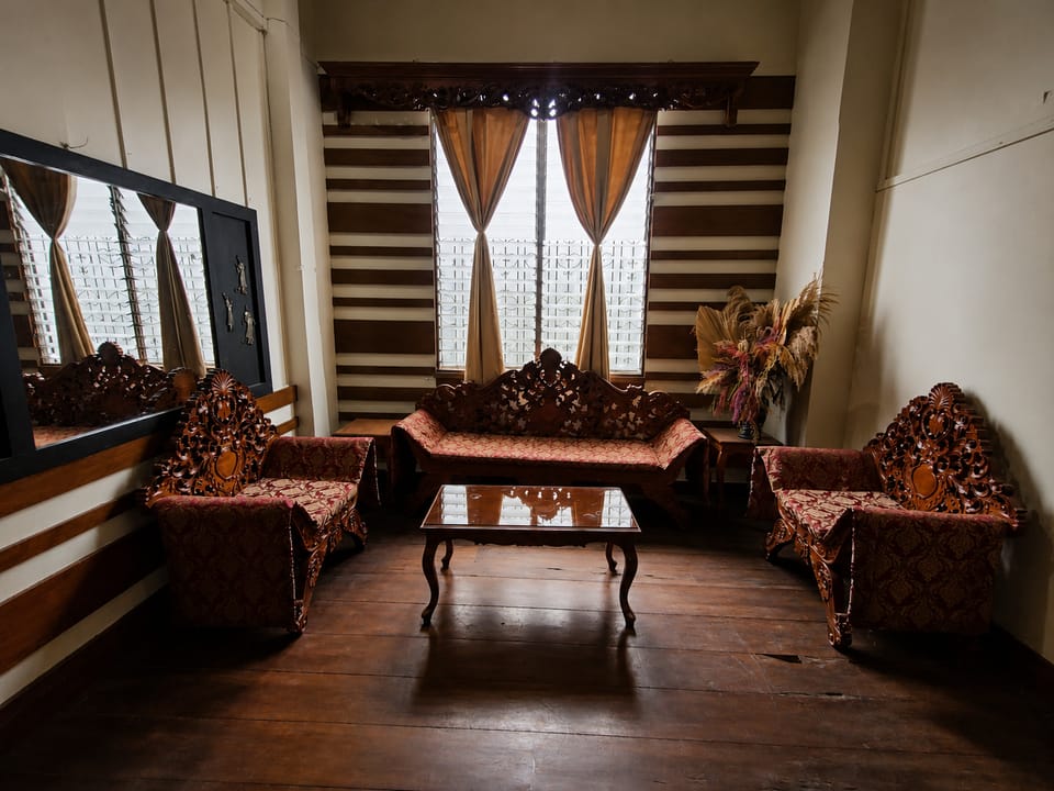 Lapaz Pensione Stays	 Hotel in Iloilo City