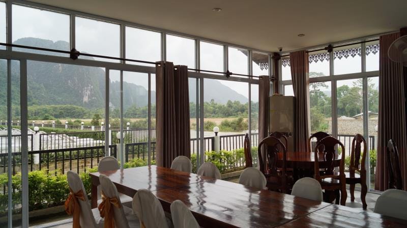 The Grand Riverside Hotel Hotel in Vang Vieng