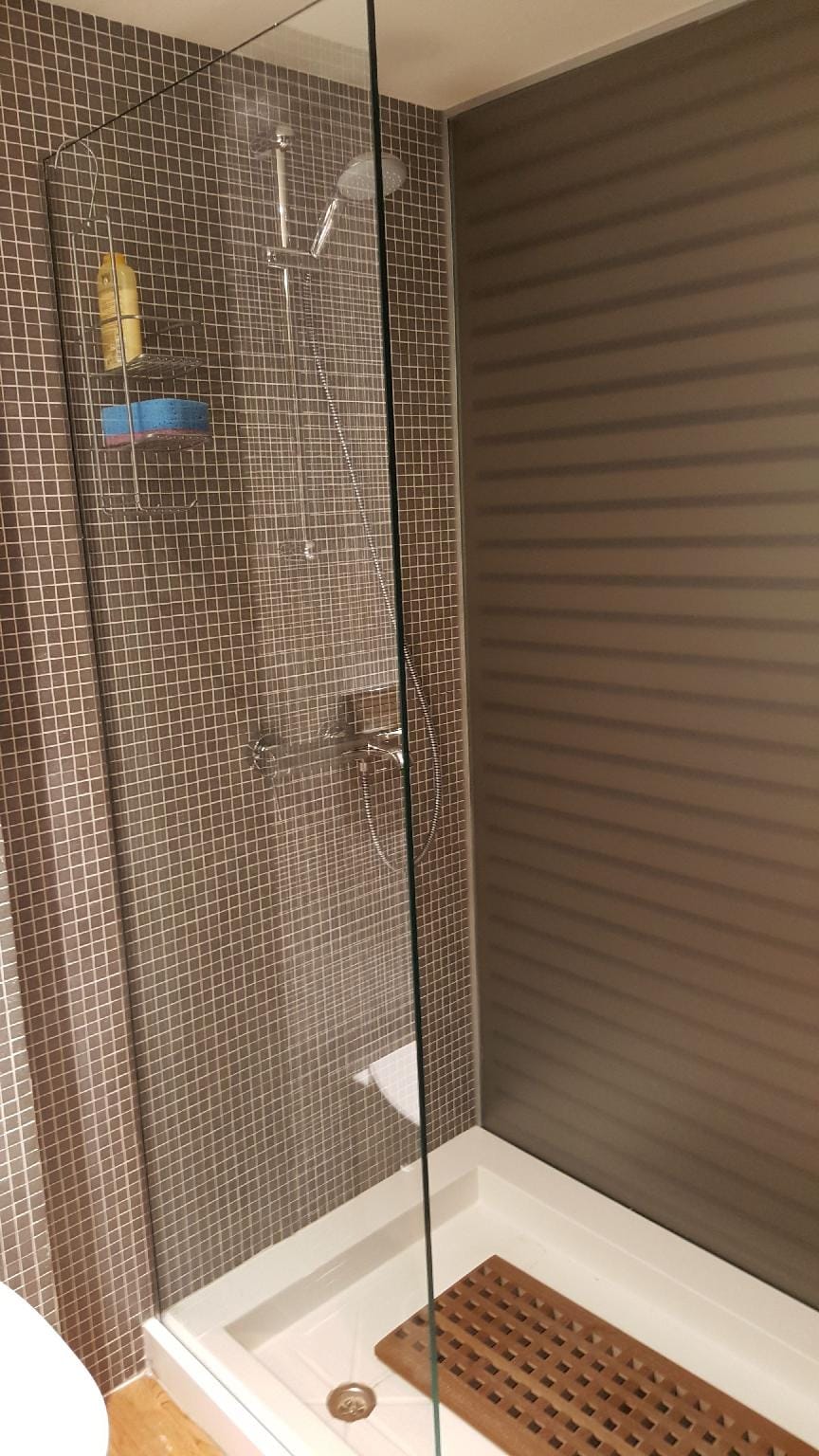 Captain's Luxury Suite Hotel in Kallithea