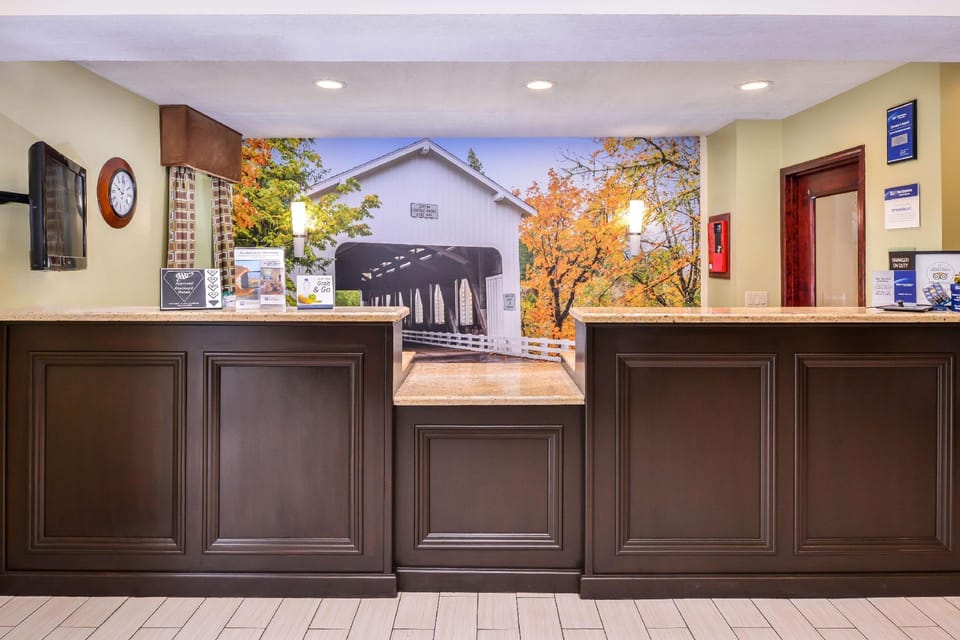 Best Western Cottage Grove Inn Hotel in Cottage Grove