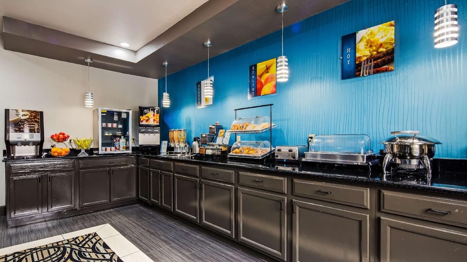 Best Western Mt. Vernon Inn Hotel in Ozark Mountains