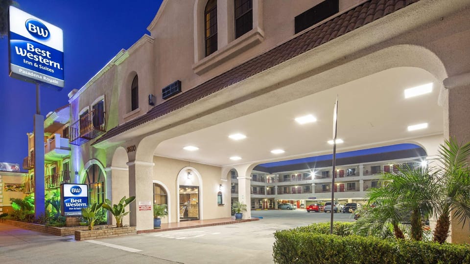 Best Western Pasadena Royale Inn & Suites Hotel in Pasadena