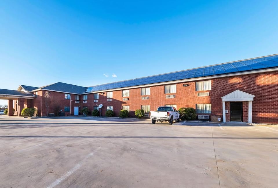 Ramada Decatur Hotel in Decatur