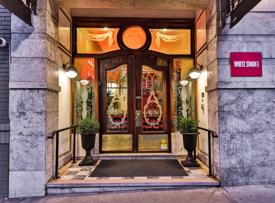White Swan Inn Hotel in San Francisco