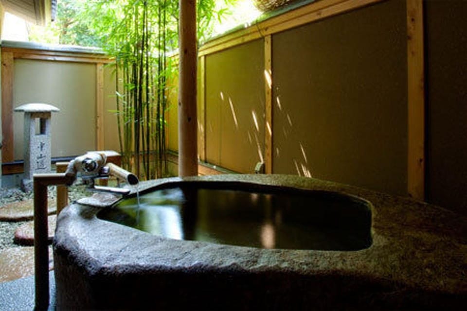 Gero Onsen Kawakamiya Kasuitei Hotel in Japan