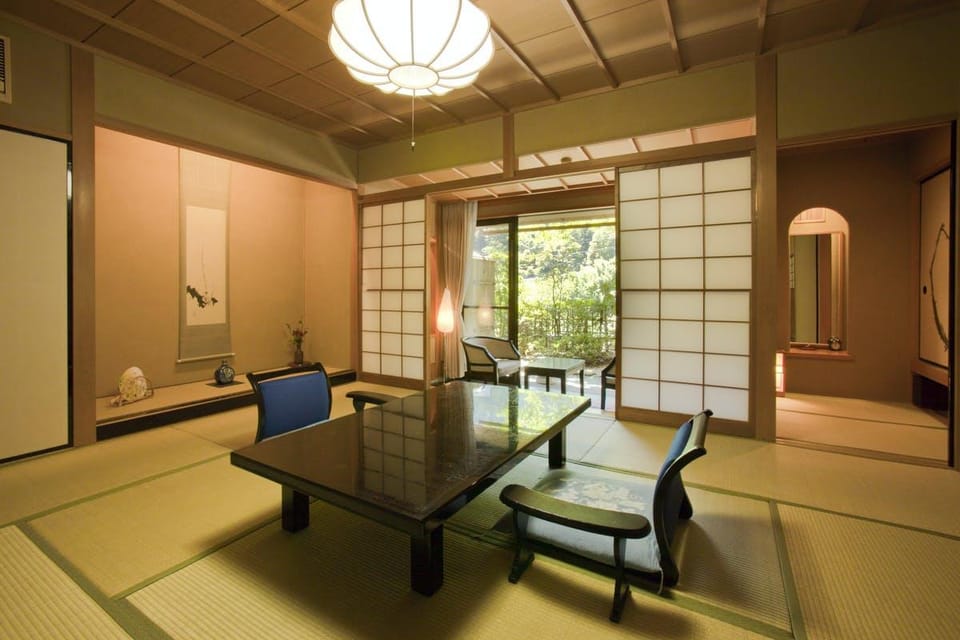 Gero Onsen Kawakamiya Kasuitei Hotel in Japan