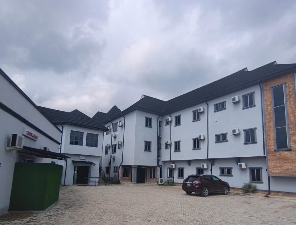 Whitehaven Luxury Inn Hotel in Nigeria