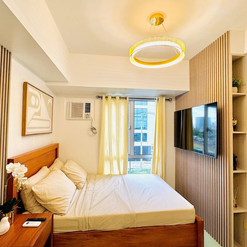 AVIDA GAR12 LUXHOME 211 Hotel in Iloilo City