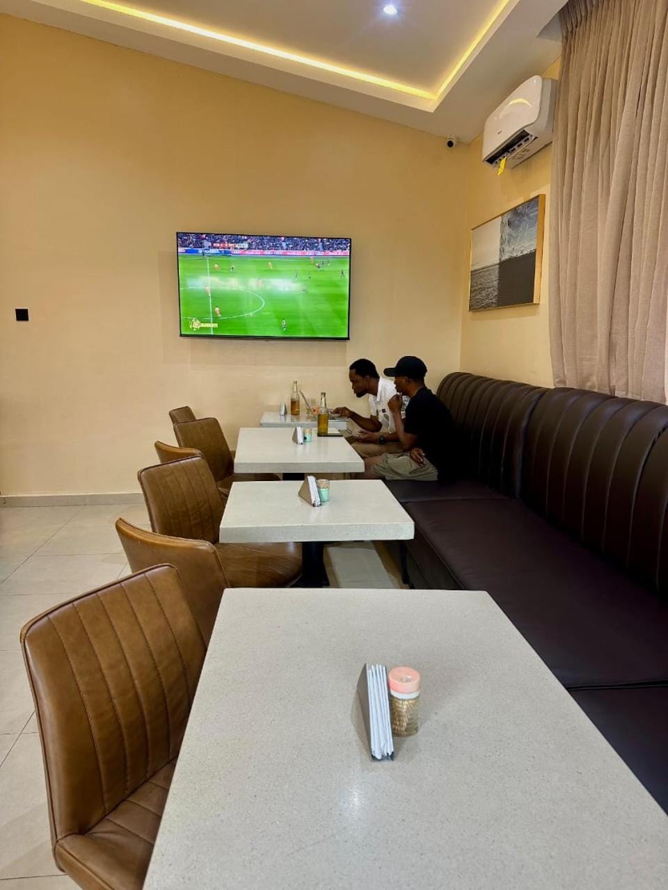 RT24 Hotel Hotel in Lagos