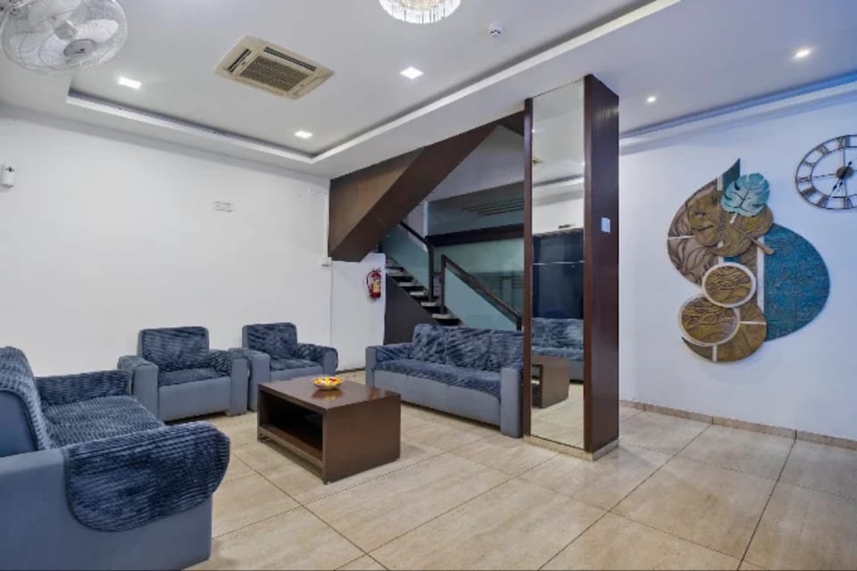 Hotel Regency suite and spa  Bed and Breakfast in Vadodara