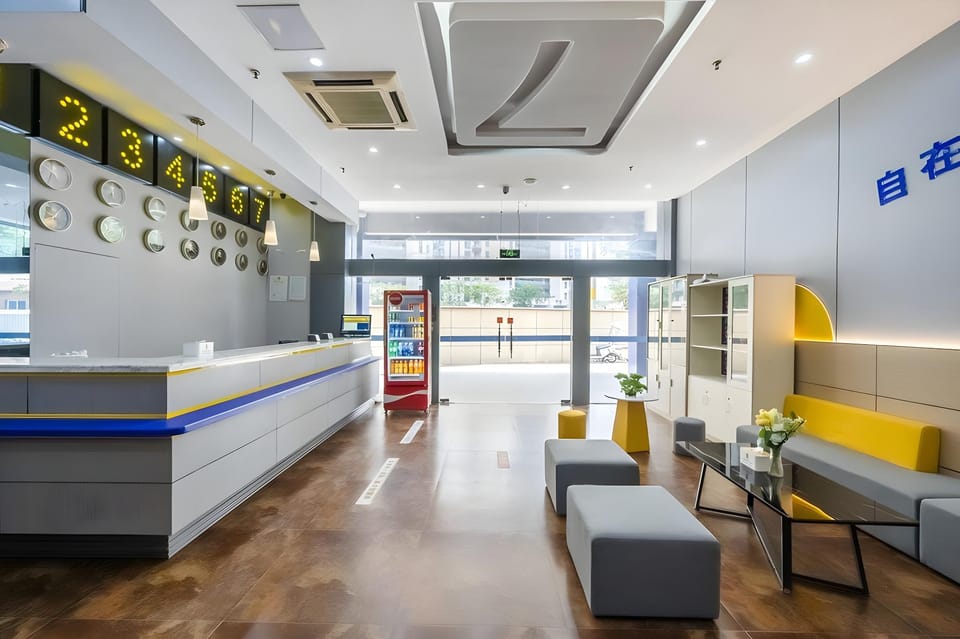 7 Days Inn Nanjing Yangtze River Bridge Branch Hotel in Nanjing