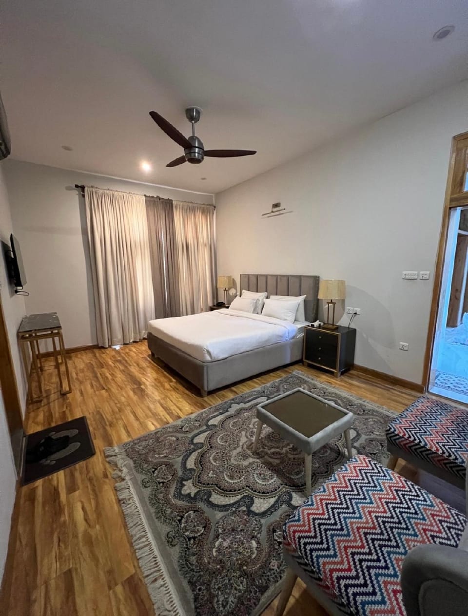 CEDAR MOTEL Hotel in Pakistan