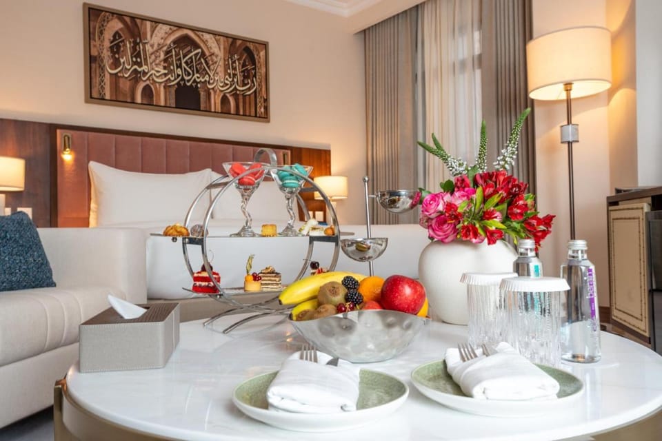 Worth Tharawat Hotel Hotel in Medina