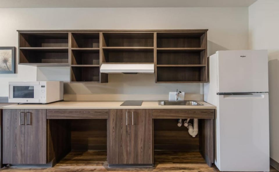 WoodSpring Suites Denver Commerce City Hotel in Commerce City