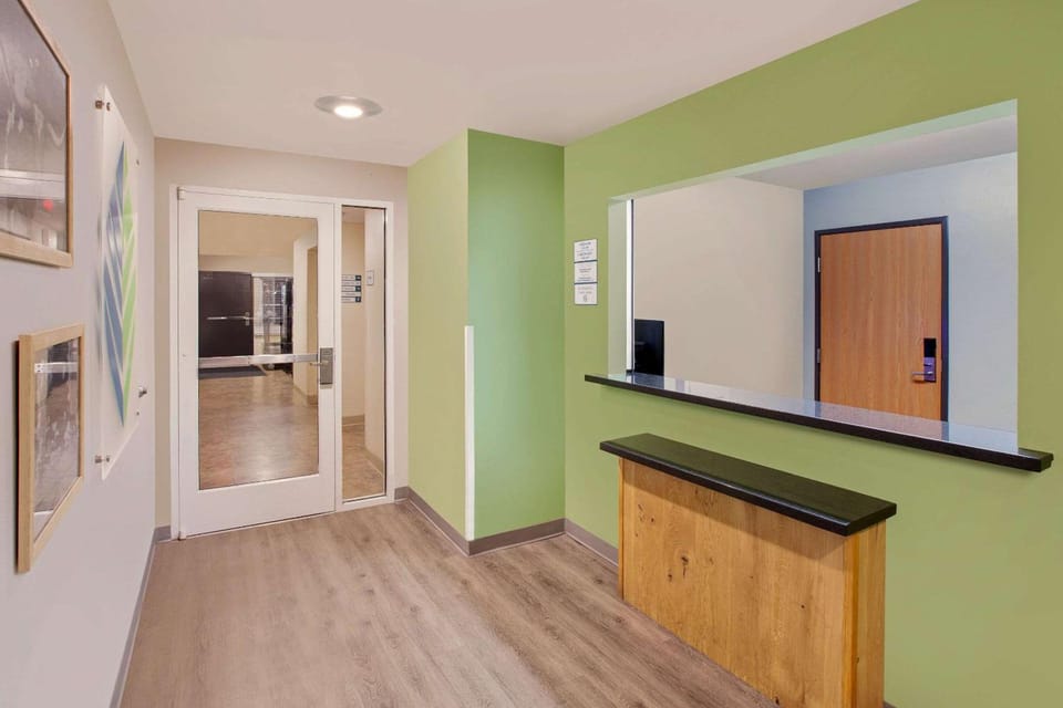 WoodSpring Suites Pharr Hotel in Pharr