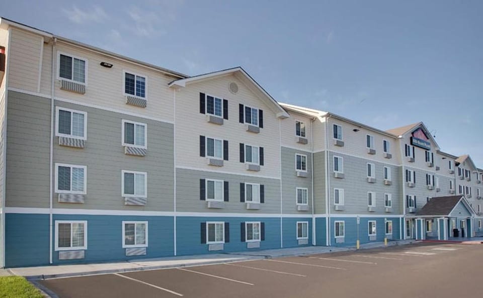 WoodSpring Suites Pharr Hotel in Pharr