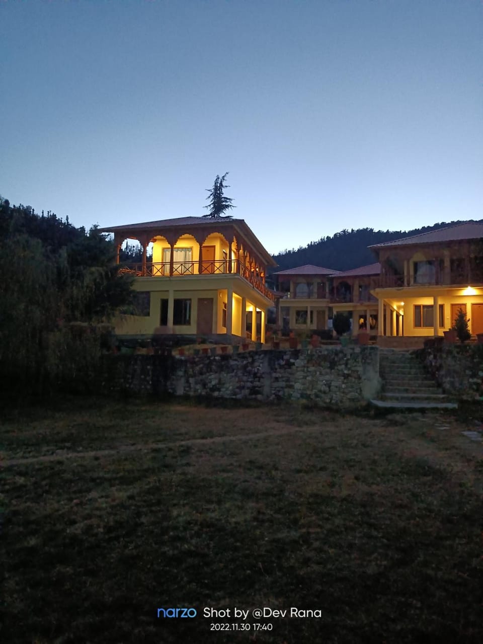 Dayara resort Hotel in Uttarakhand