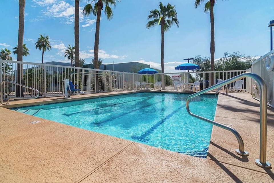 Motel 6 Hotel in Chandler