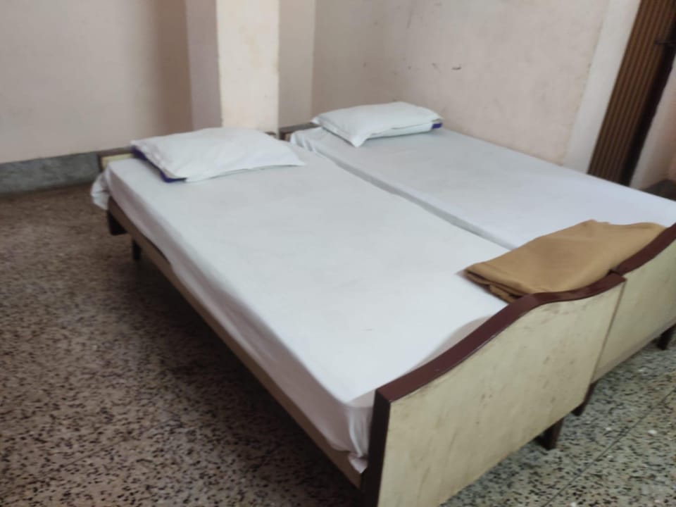Hotel Midtown Lodge in Odisha