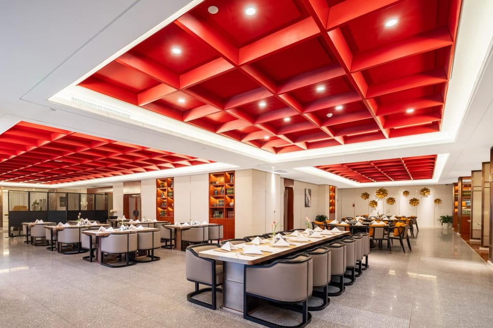 陕西华彬雷迪森温泉酒店 Hotel in Shaanxi