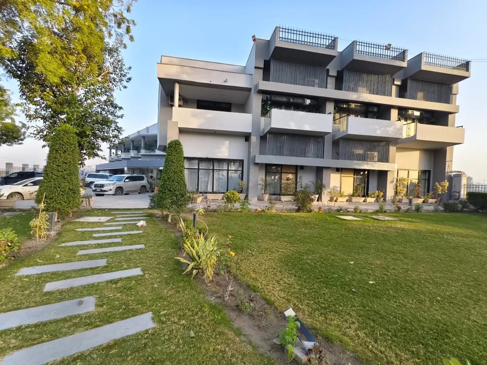 RT Grace Hotel Sukkur Hotel in Sindh