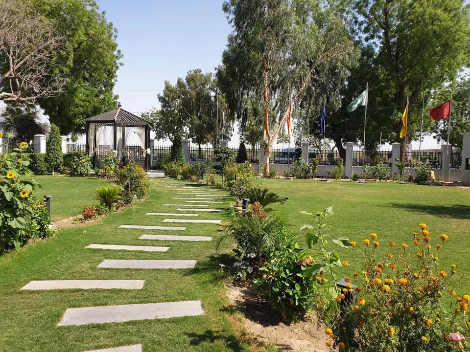 RT Grace Hotel Sukkur Hotel in Sindh