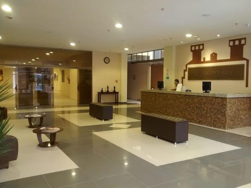 Hotel Mont Rey Hotel in Santos