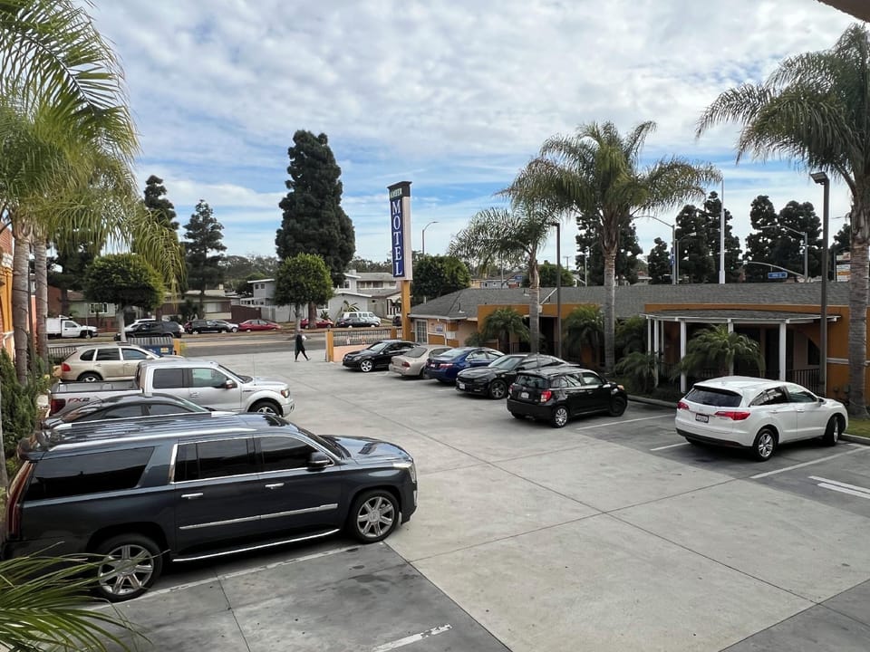 Amber Motel Hotel in Inglewood
