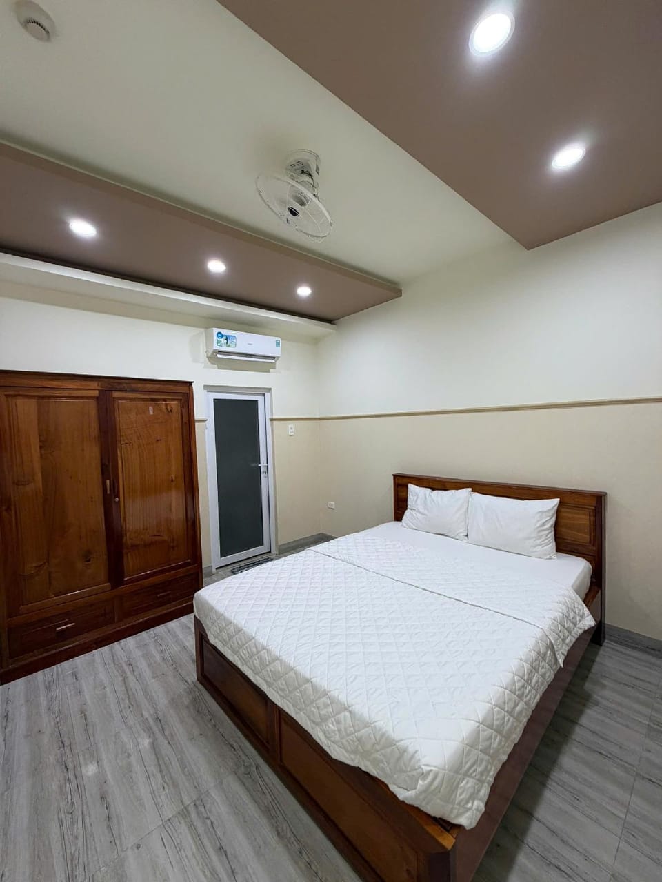 Hotel Linh Chi Phan Thiết Hotel in Phan Thiet