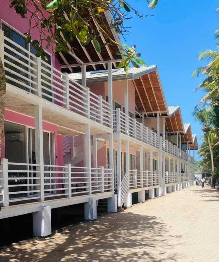 Chalets Midigama Hotel in Southern Province