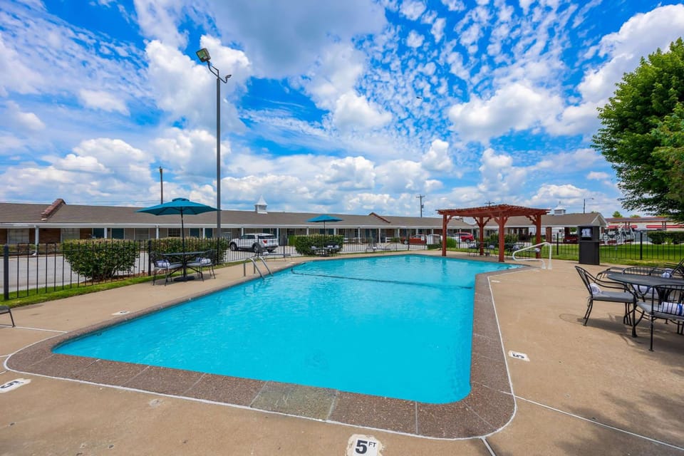 Best Western Coach House Hotel in Springfield