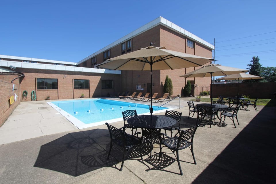 Best Western Plus Wooster Hotel & Conference Center Hotel in Wooster