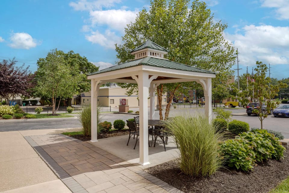 Best Western Plus Wooster Hotel & Conference Center Hotel in Wooster