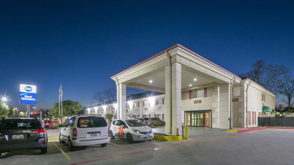 Best Western San Marcos Hotel in San Marcos