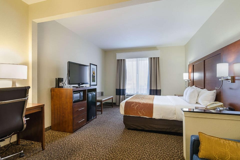 Suite room